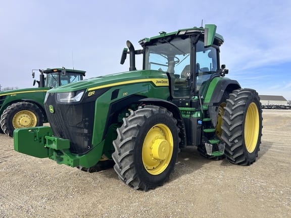 2023 John Deere 8R 230 Equipment Image0