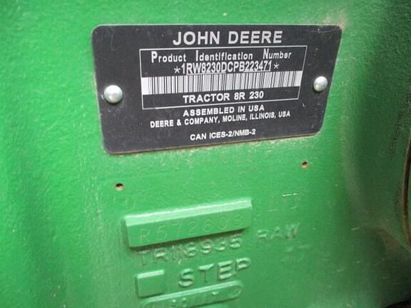 Image of John Deere 8R 230 equipment image 1