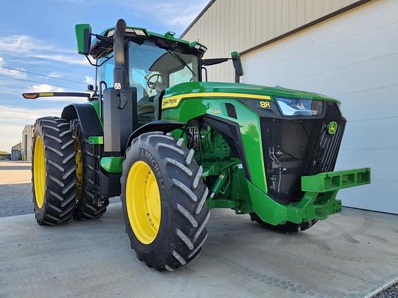 Image of John Deere 8R 230 equipment image 1