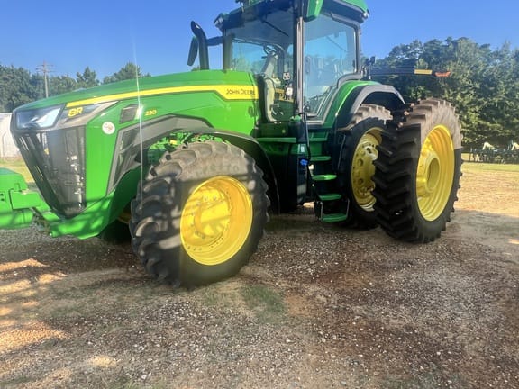 2023 John Deere 8R 230 Equipment Image0