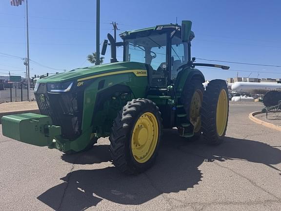 Image of John Deere 8R 230 Primary image