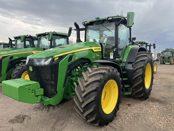 2023 John Deere 8R 230 Equipment Image0