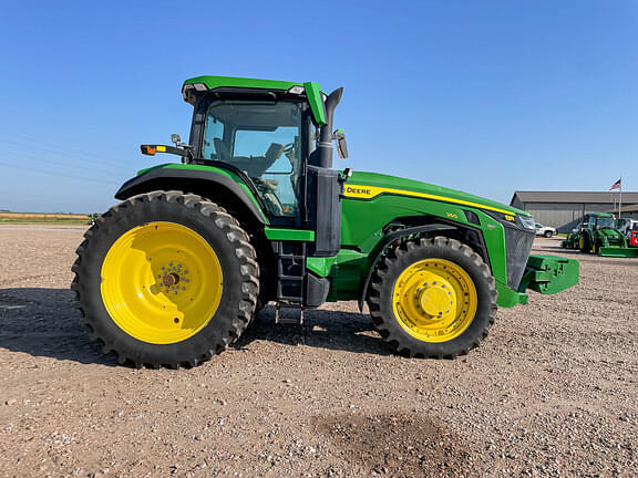 Image of John Deere 8R 250 equipment image 3