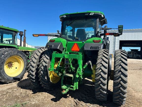 Image of John Deere 8R 250 Image 1