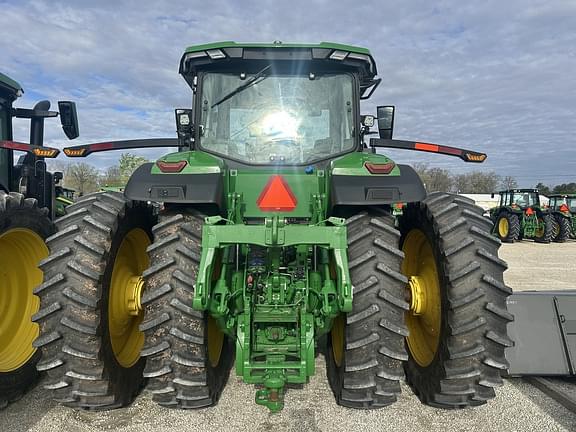 Image of John Deere 8R 250 equipment image 4