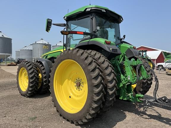 Image of John Deere 8R 250 equipment image 4