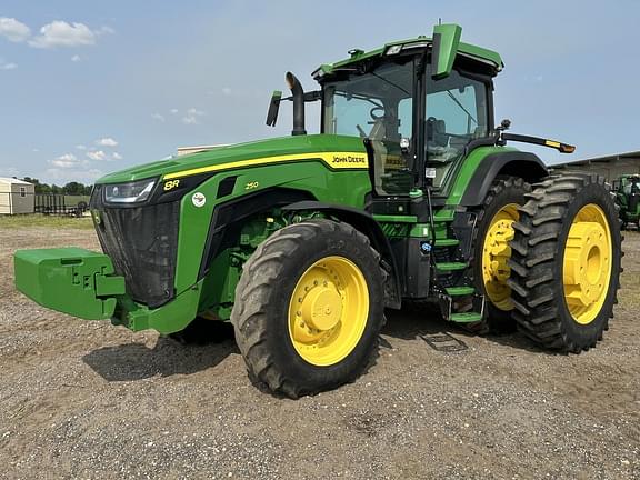 Image of John Deere 8R 250 Primary image