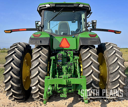 Image of John Deere 8R 250 equipment image 3