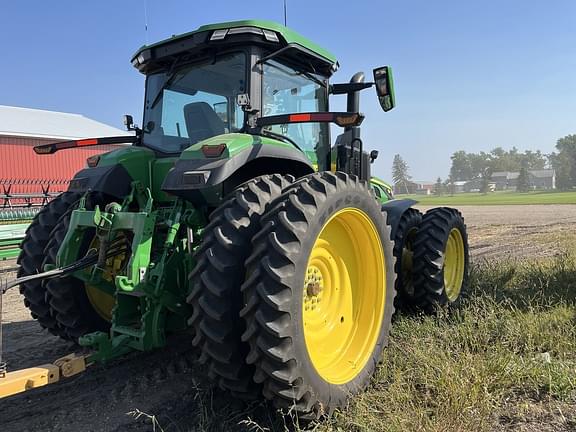 Image of John Deere 8R 250 equipment image 4