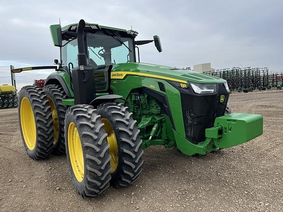 Image of John Deere 8R 250 equipment image 1
