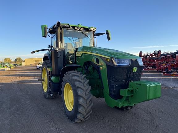 Image of John Deere 8R 250 equipment image 1