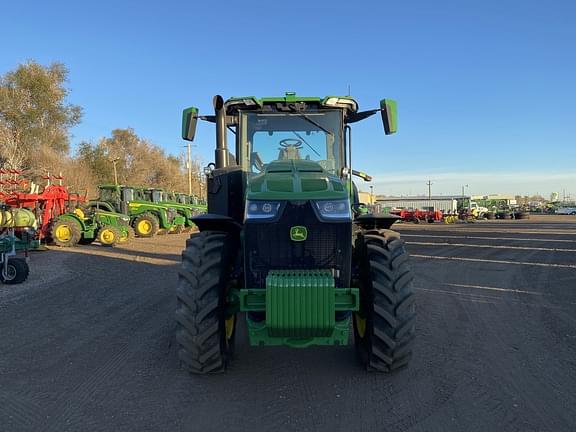 Image of John Deere 8R 250 equipment image 4