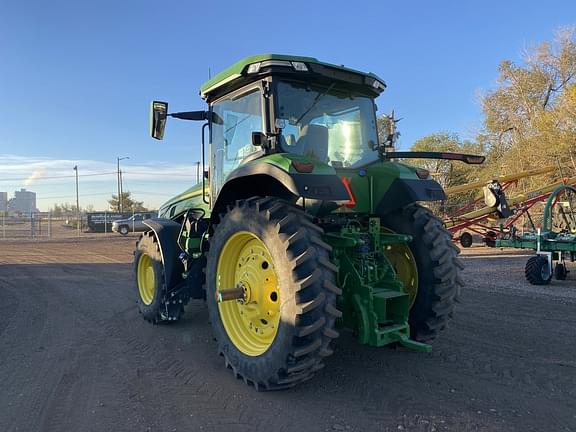 Image of John Deere 8R 250 equipment image 3