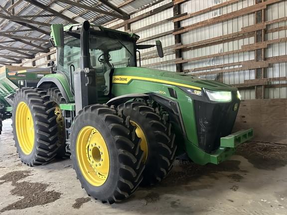 Image of John Deere 8R 250 Primary image