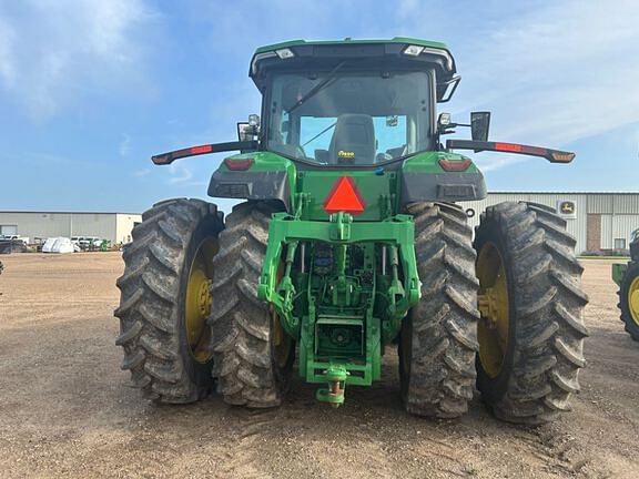 Image of John Deere 8R 250 equipment image 2