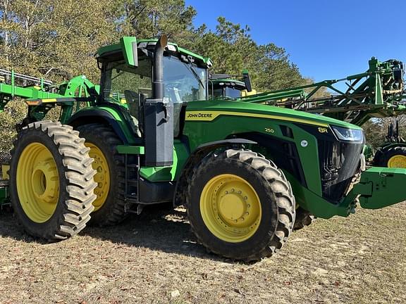 Image of John Deere 8R 250 Primary image