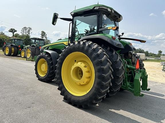 Image of John Deere 8R 250 equipment image 3