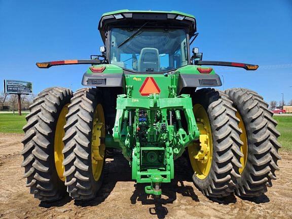 Image of John Deere 8R 250 equipment image 3