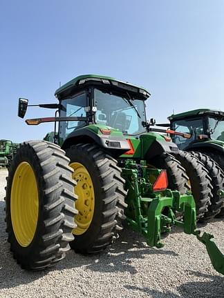 Image of John Deere 8R 250 equipment image 3