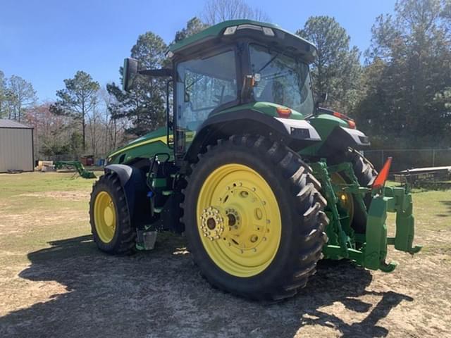 Image of John Deere 8R 250 equipment image 2