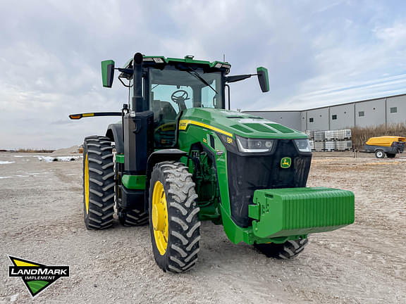 Image of John Deere 8R 250 equipment image 2