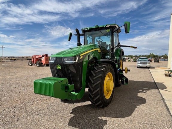 2023 John Deere 8R 250 Equipment Image0
