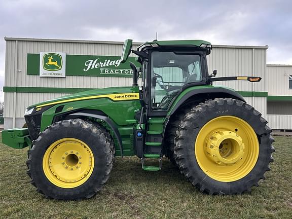 Image of John Deere 8R 250 equipment image 1