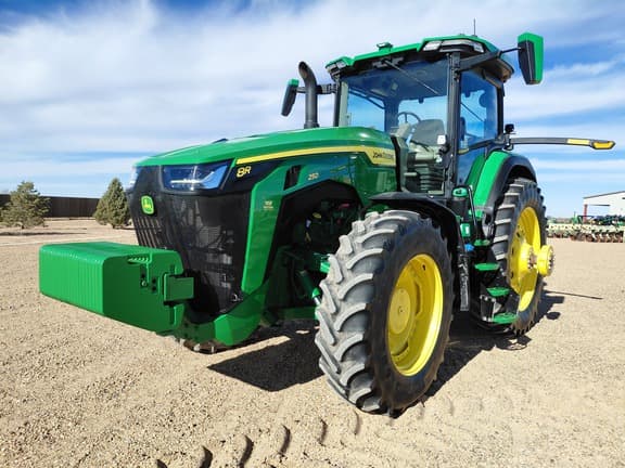 Image of John Deere 8R 250 Primary image