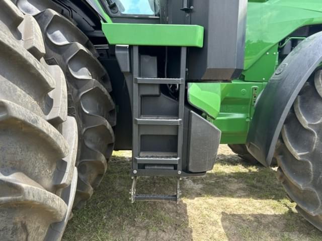 Image of John Deere 8R 250 equipment image 4