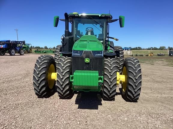 Image of John Deere 8R 250 equipment image 1