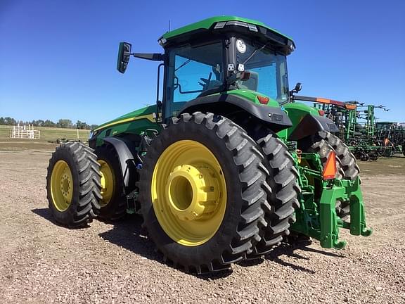 Image of John Deere 8R 250 equipment image 3