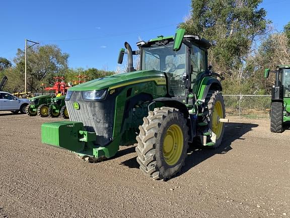 Image of John Deere 8R 250 equipment image 1