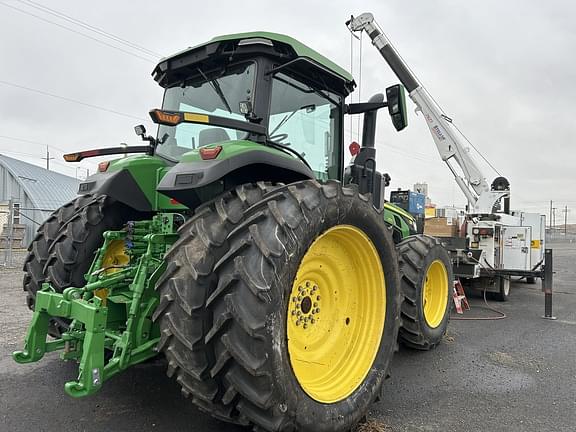 Image of John Deere 8R 250 equipment image 4