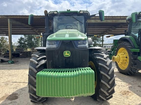 Image of John Deere 8R 250 equipment image 1