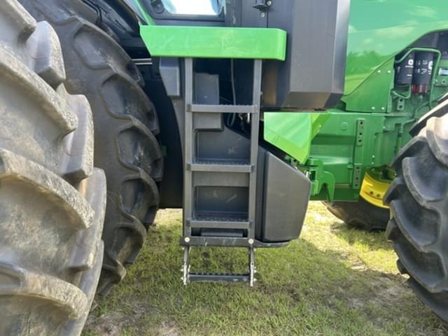Image of John Deere 8R 250 equipment image 4