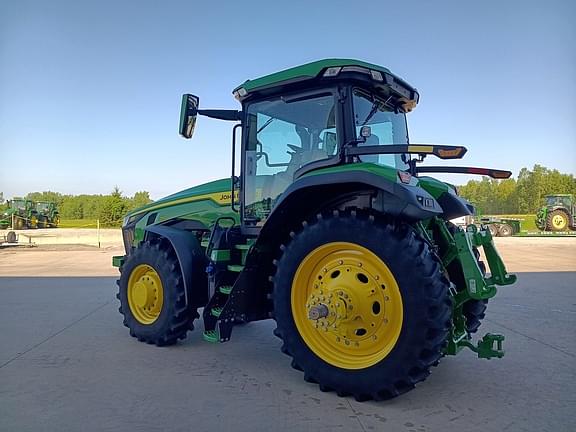 Image of John Deere 8R 250 equipment image 3