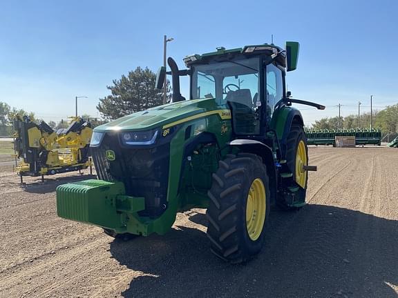 Image of John Deere 8R 250 equipment image 1