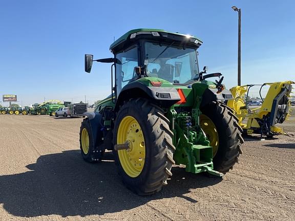 Image of John Deere 8R 250 equipment image 3