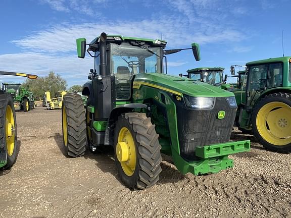 Image of John Deere 8R 250 equipment image 1