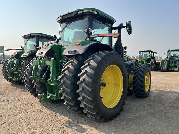 Image of John Deere 8R 250 equipment image 2