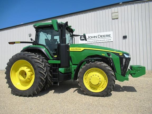 Image of John Deere 8R 250 Primary image