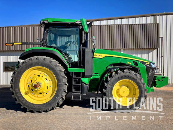 Image of John Deere 8R 250 equipment image 1
