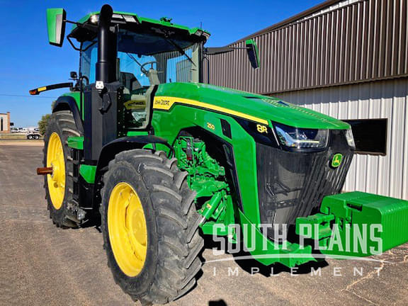 Image of John Deere 8R 250 equipment image 3