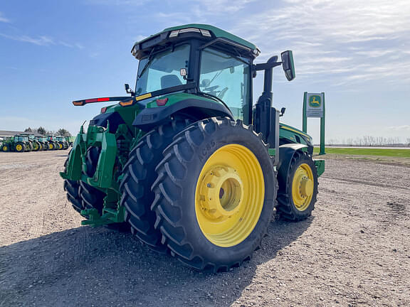 Image of John Deere 8R 250 equipment image 4