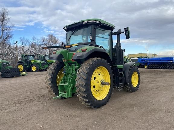 Image of John Deere 8R 250 equipment image 3