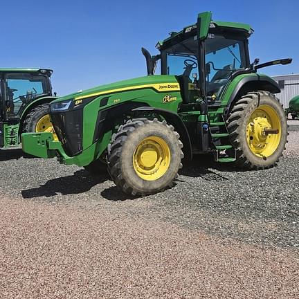 Image of John Deere 8R 250 Primary image