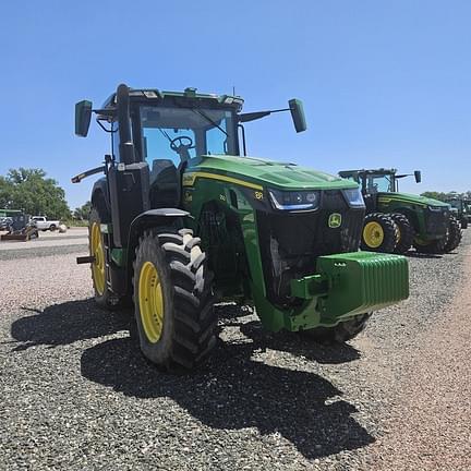 Image of John Deere 8R 250 equipment image 3