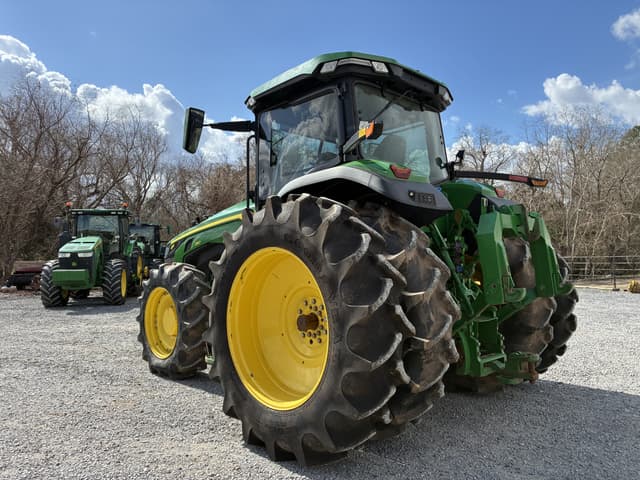 Image of John Deere 8R 250 equipment image 2
