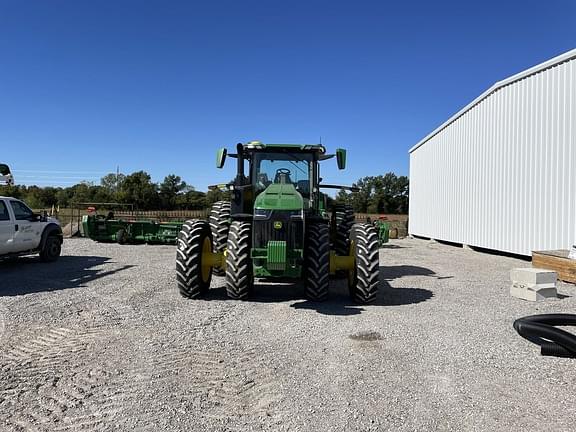 Image of John Deere 8R 250 equipment image 3