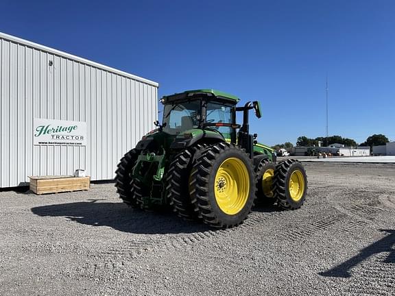 Image of John Deere 8R 250 equipment image 4